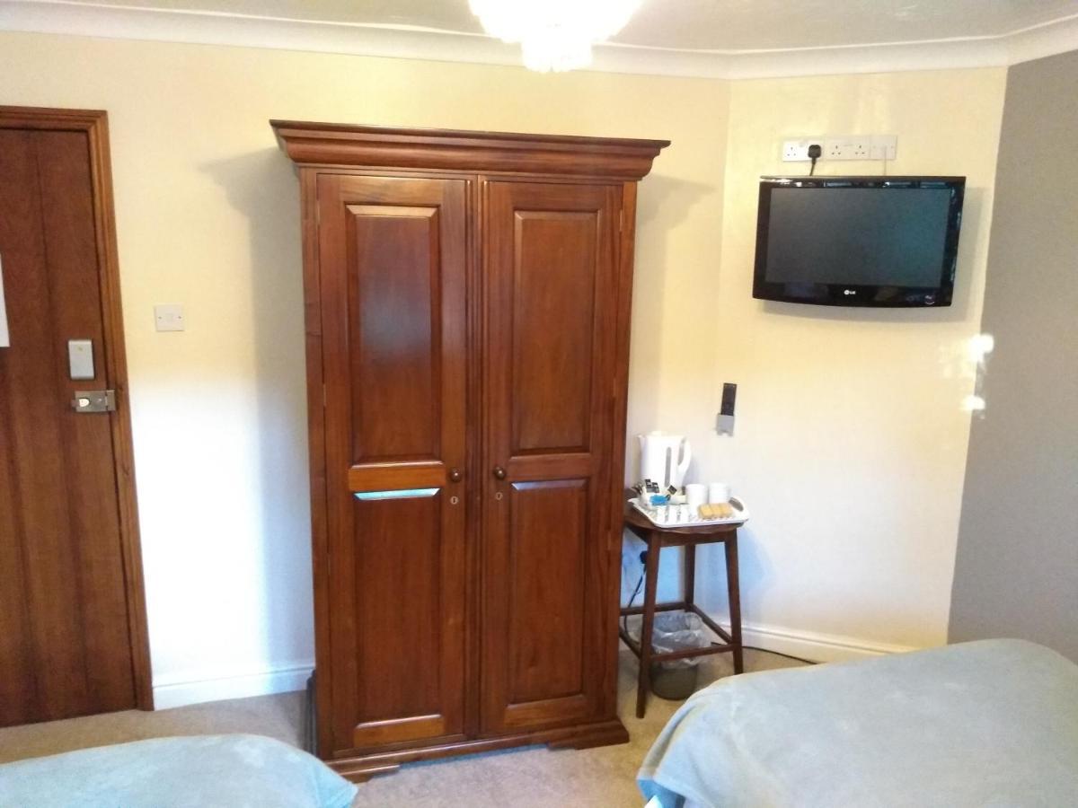 Highfields Holidays Bed & Breakfast Peterborough Exterior foto